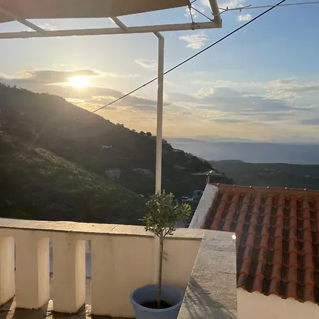 The Great Balcony Hébergement de vacances Ioulis