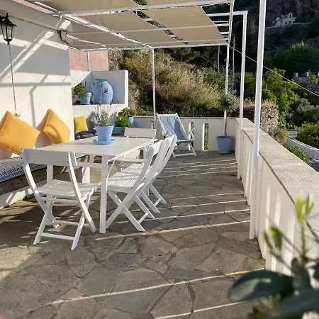 The Great Balcony *