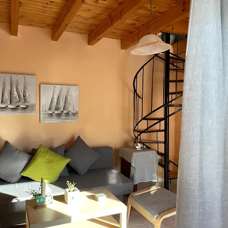 The Great Balcony *