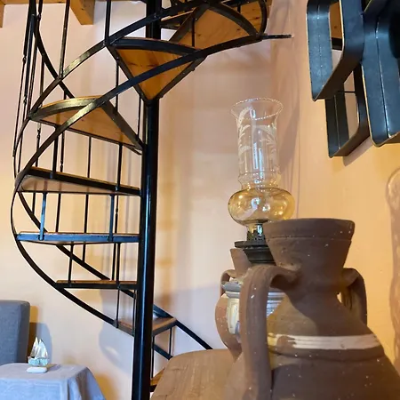 The Great Balcony